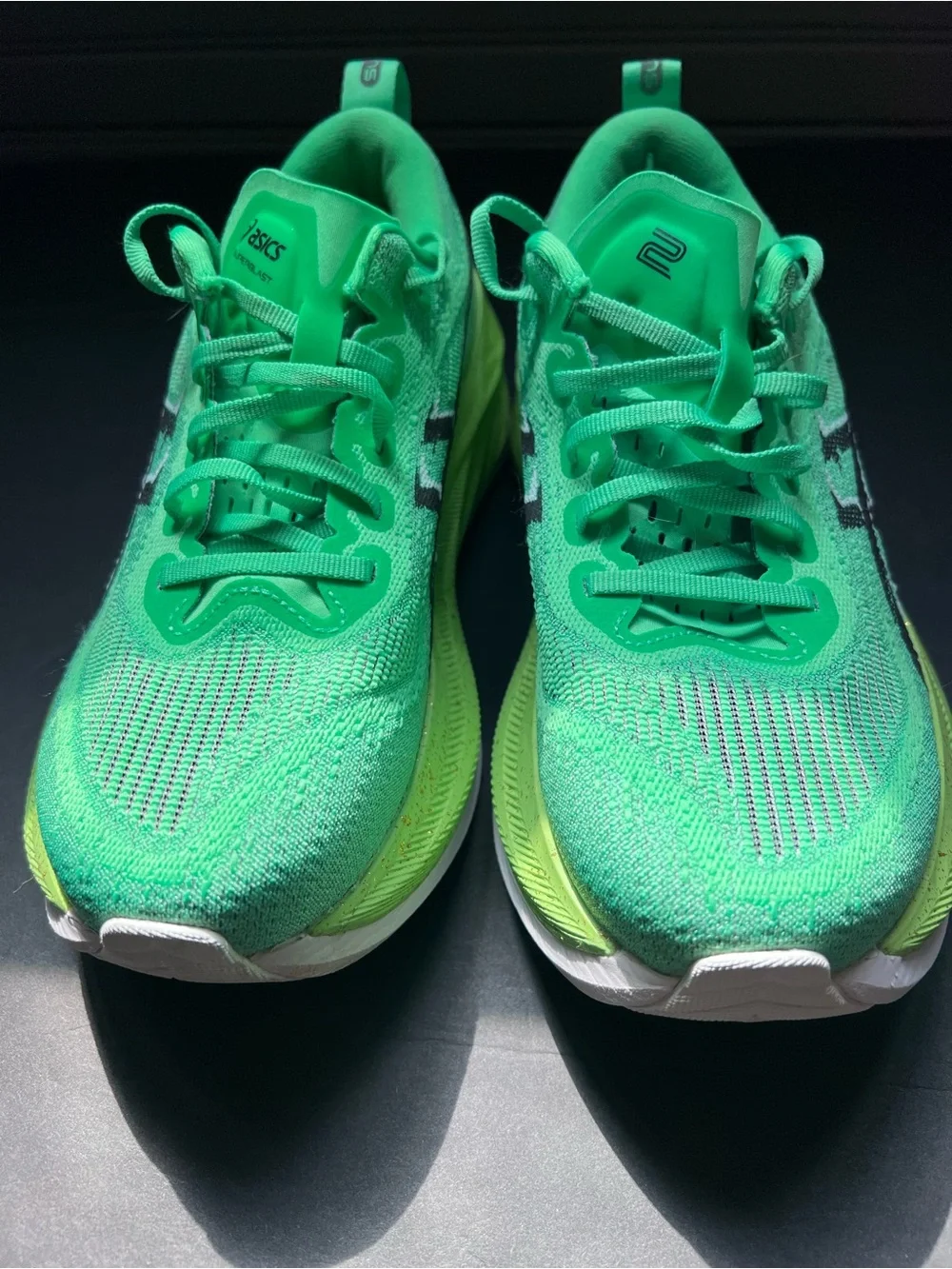 ASICS Superblast 2 Ekiden - Vital Green - Size 4.5 men’s